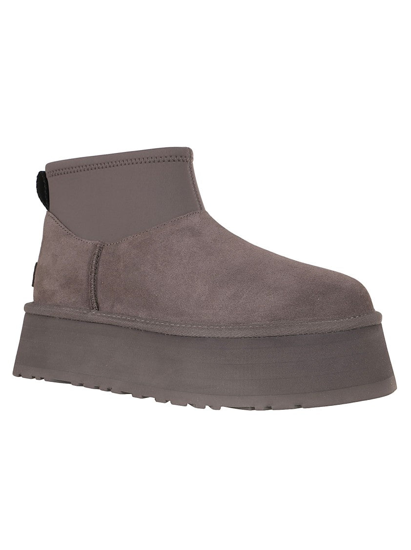 Ugg Ankle Boots With Plush Sheep Skin And Comfortable Platform Sole