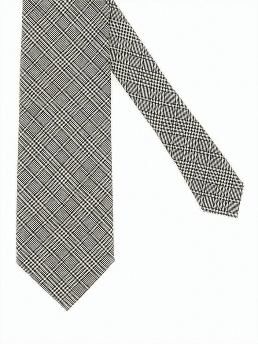 Tom Ford Classic Checkered Silk Tie