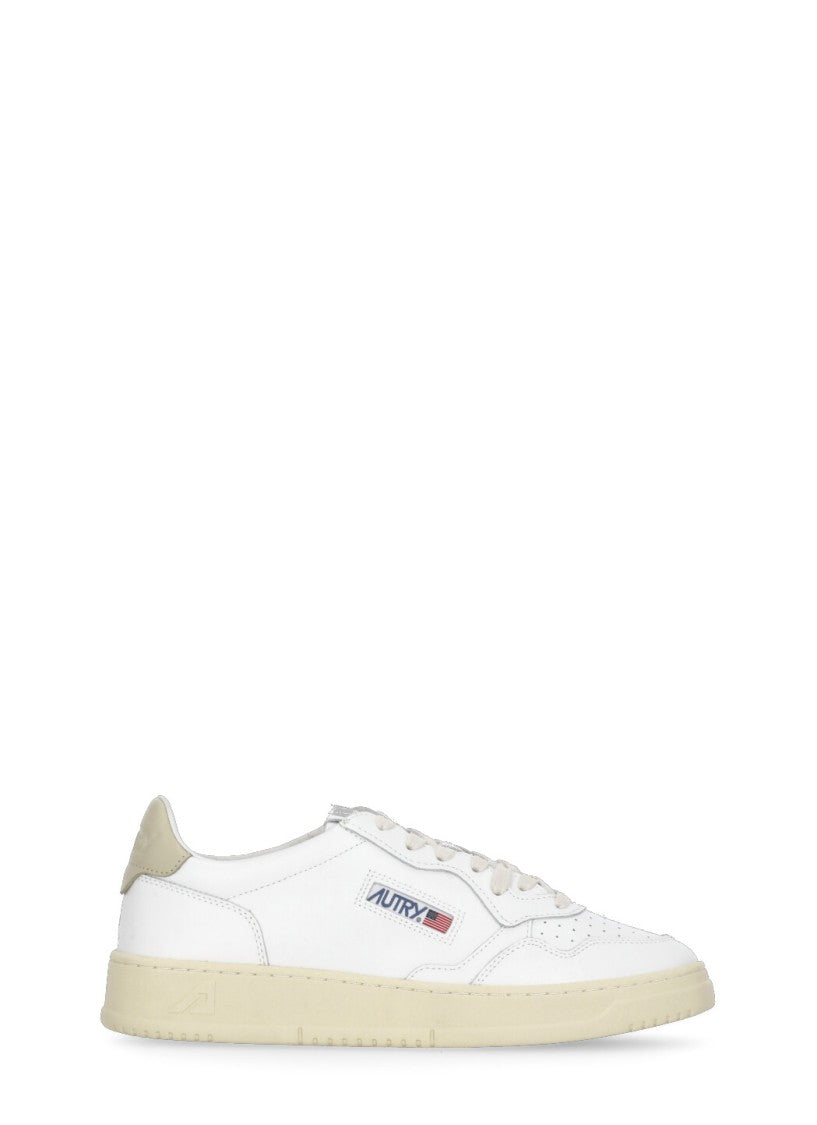 Autry Medalist Low Sneakers