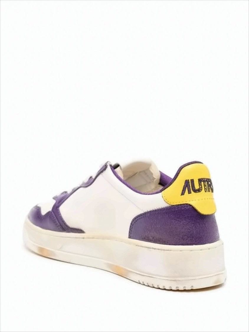 Autry Low-Top Leather Sneakers With Retro Accents