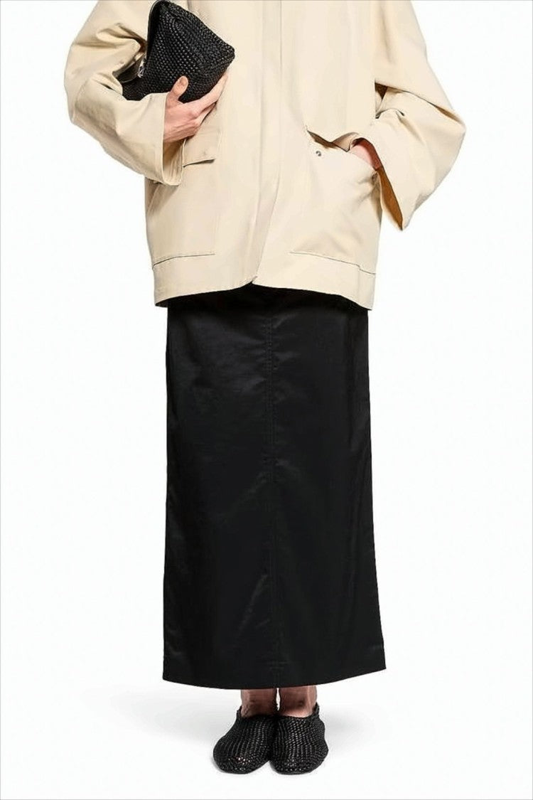 Totême Long Black Skirt With Straight Silhouette