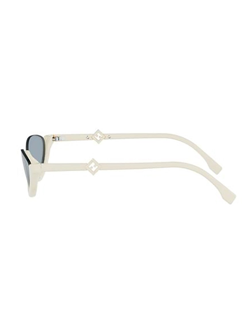 Fendi Fe40178u Cat-Eye Geometric Reflective Sunglasses