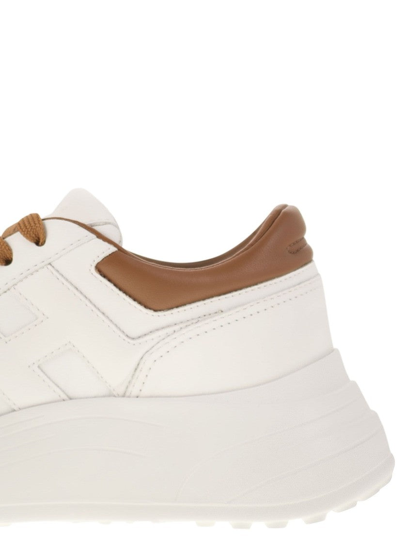 Hogan Hi-Fi Trainers With Side H