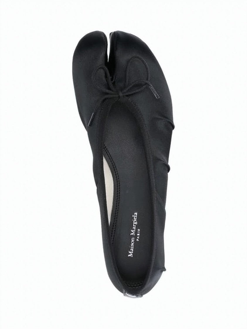 Maison Margiela Flat Shoes With Distinctive Split-Toe Design