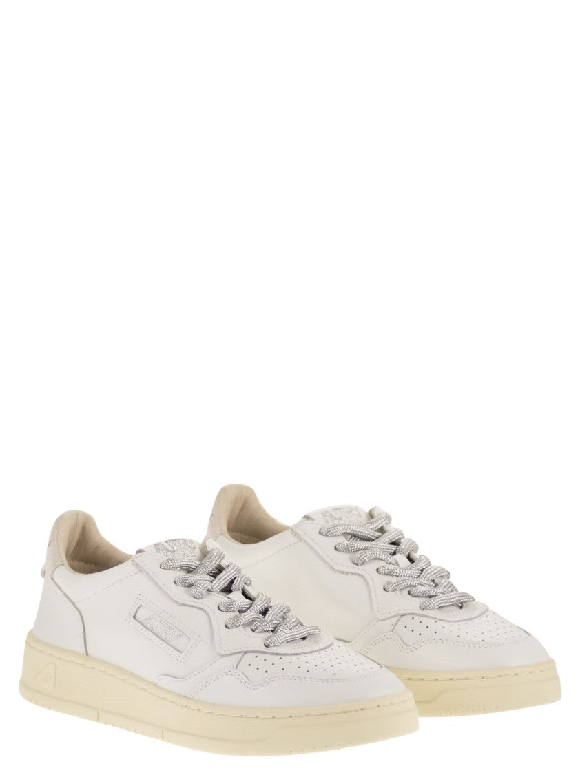Autry Medalist Low - Leather Sneakers