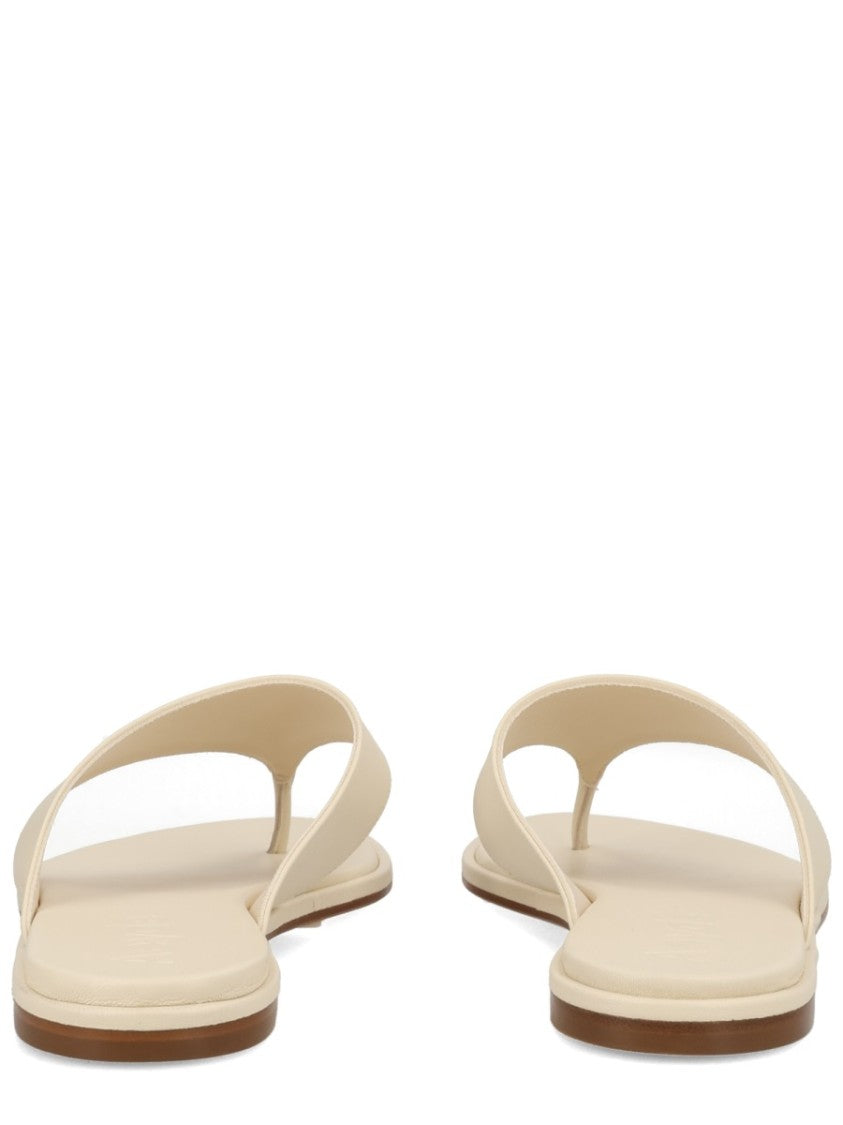 Aeydē Black Leather Toe Post Sandals
