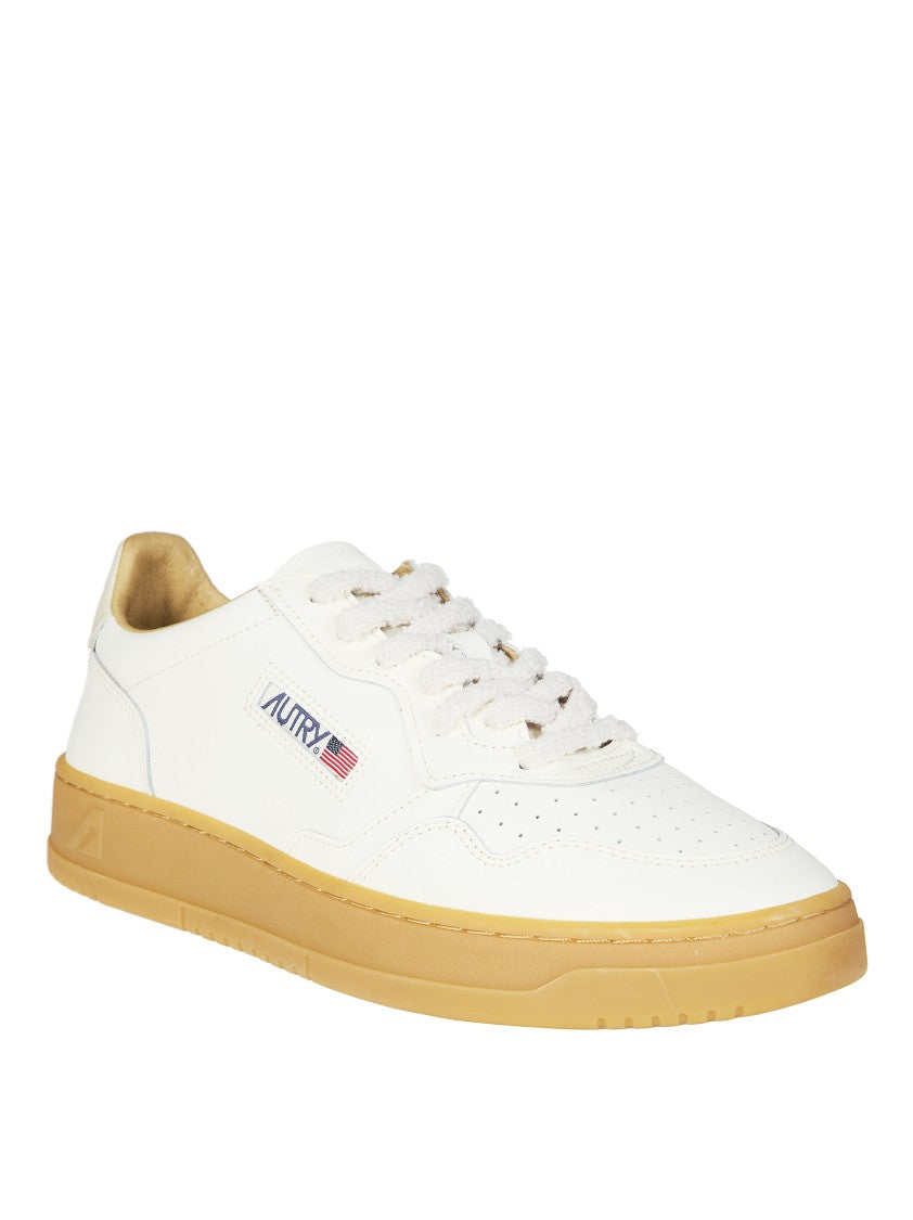 Autry White Medalist Low Leather Sneakers