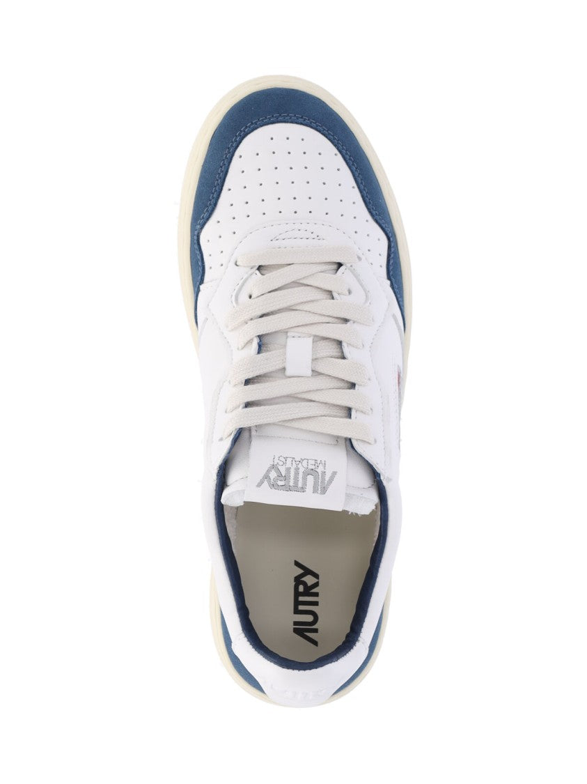 Autry "Medalist" Low Sneakers – White