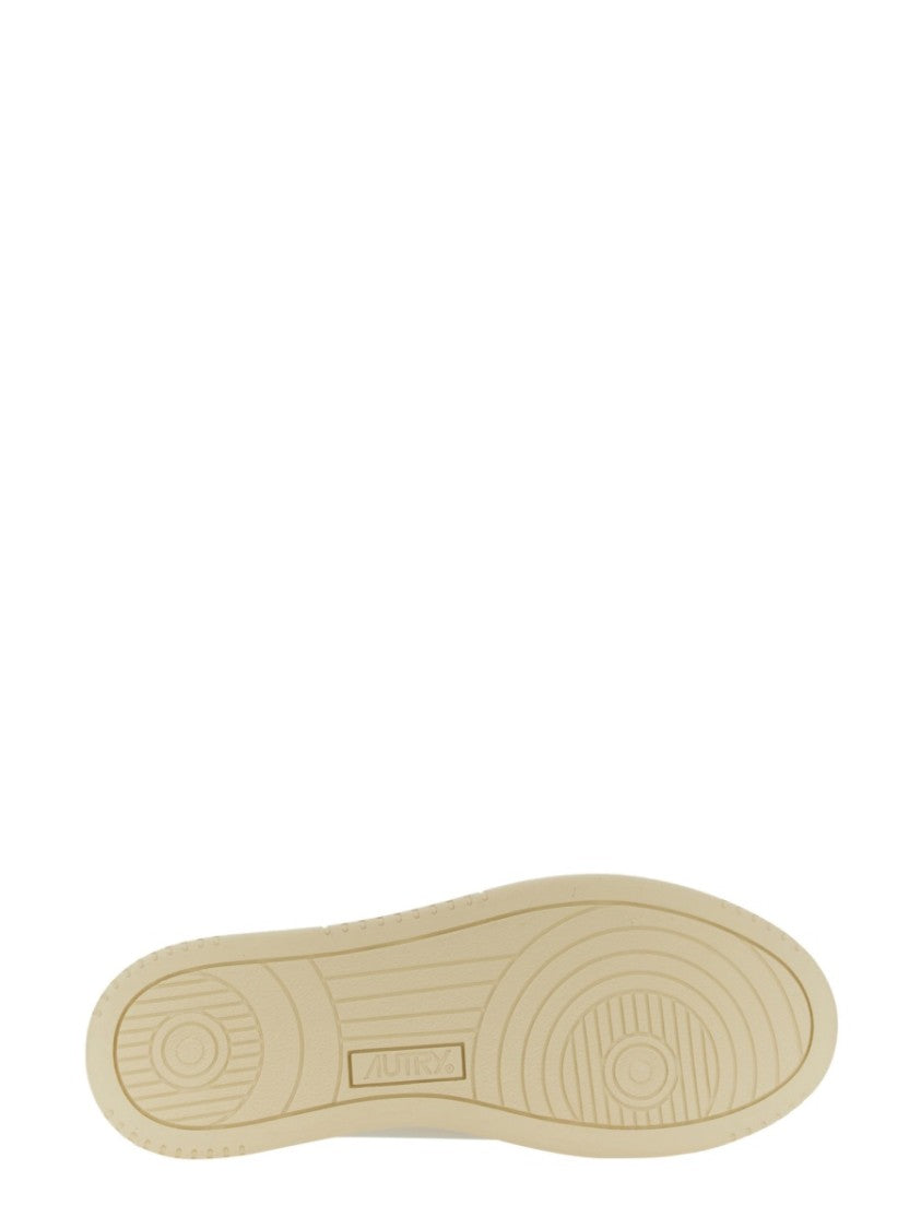 Autry Medalist Low Perforated Leather Low-Top Sneakers