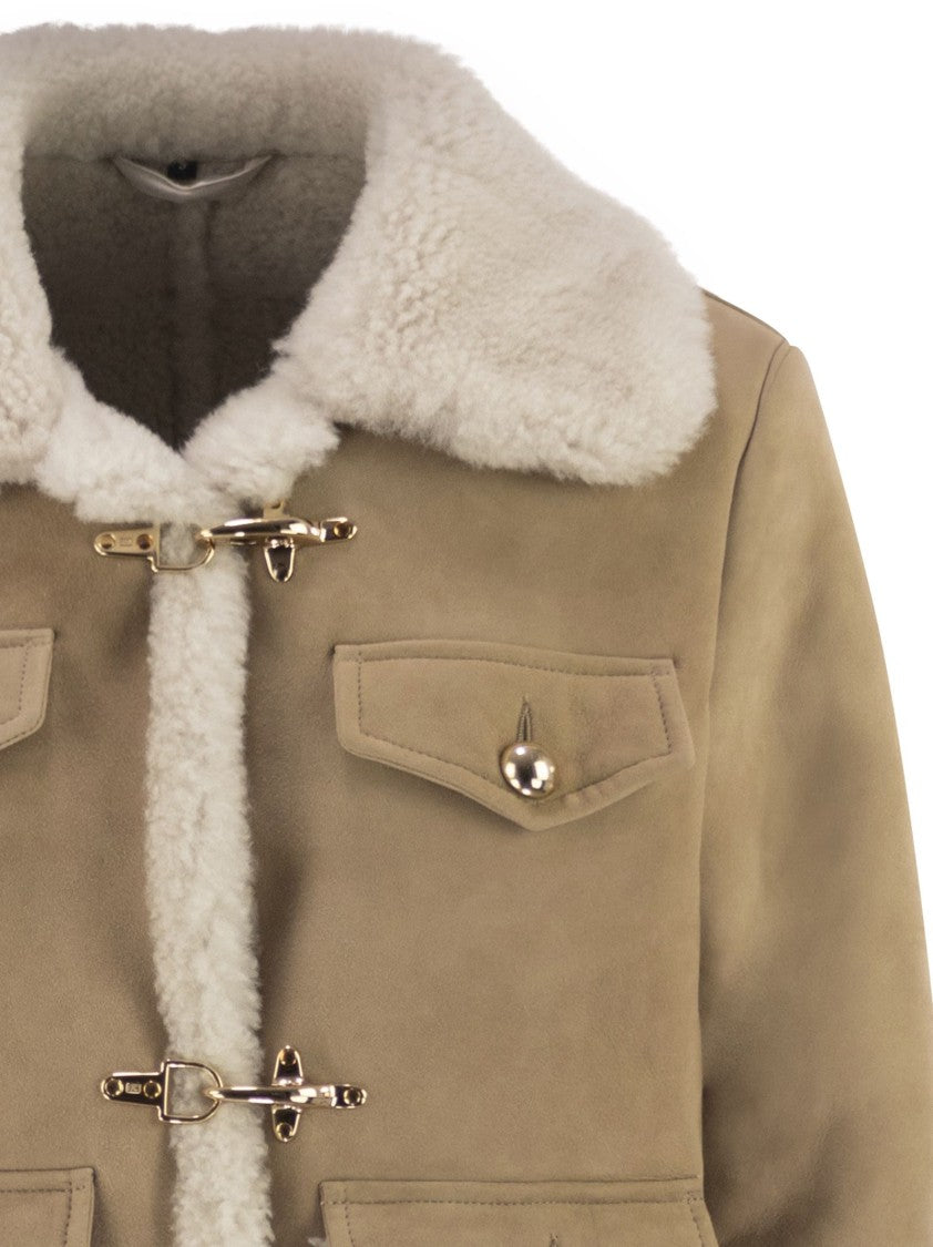 Fay 2 Sheepskin Hooks