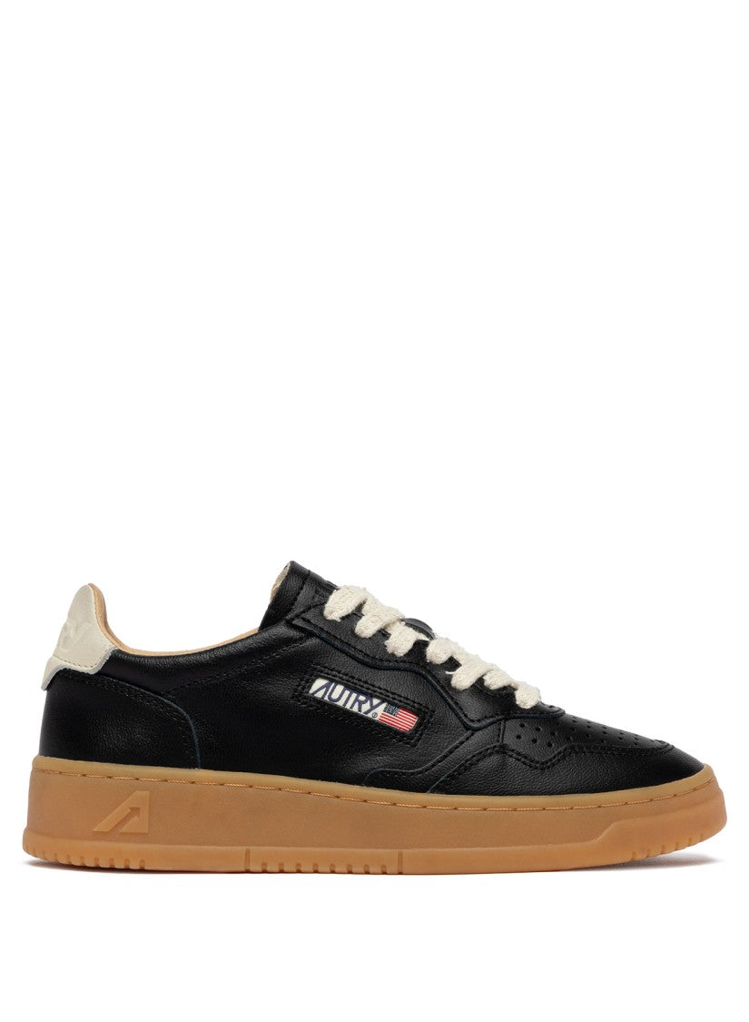 Autry Low-Top Sneakers In Soft Leather And Nubuck Accents