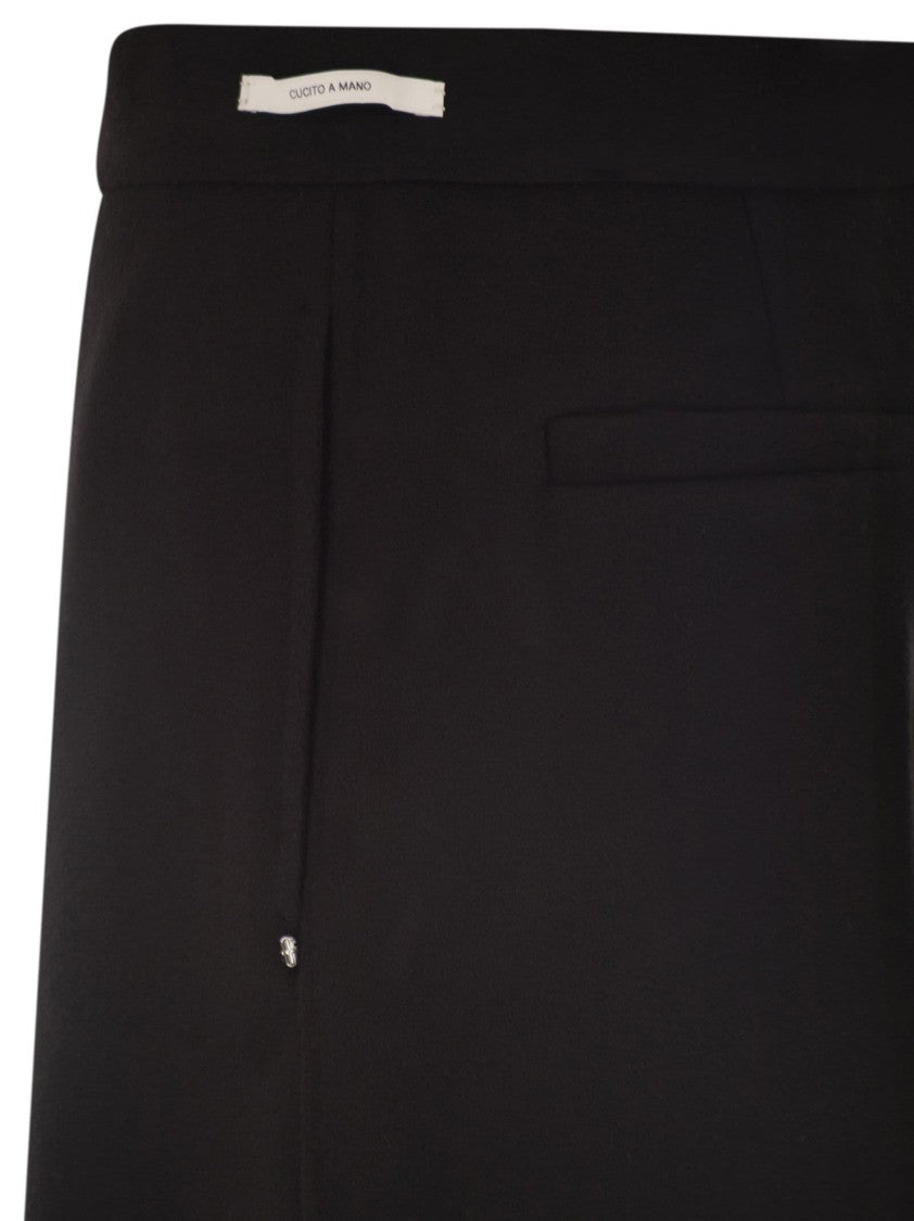 Sportmax Double Pleated Tailored Shorts In Luxurious Wool