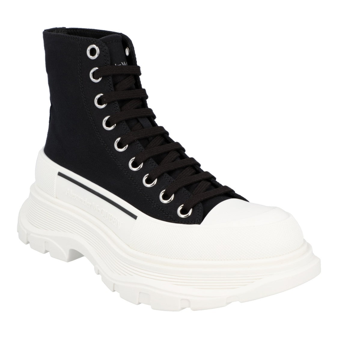 Alexander Mcqueen Tread Slick Boot In Black/White