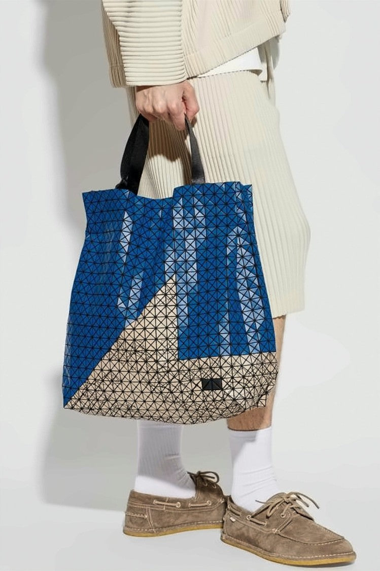 Baobao Triangular Grid Patterned Tote Bag With Glossy Finish