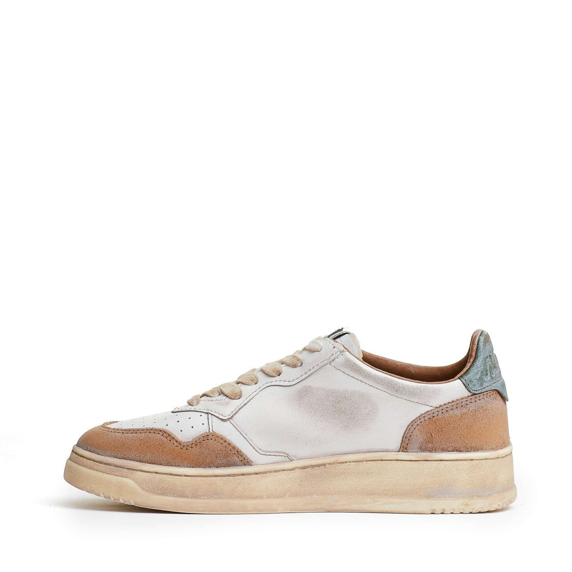 Autry Medalist Low Super Vintage Sneakers