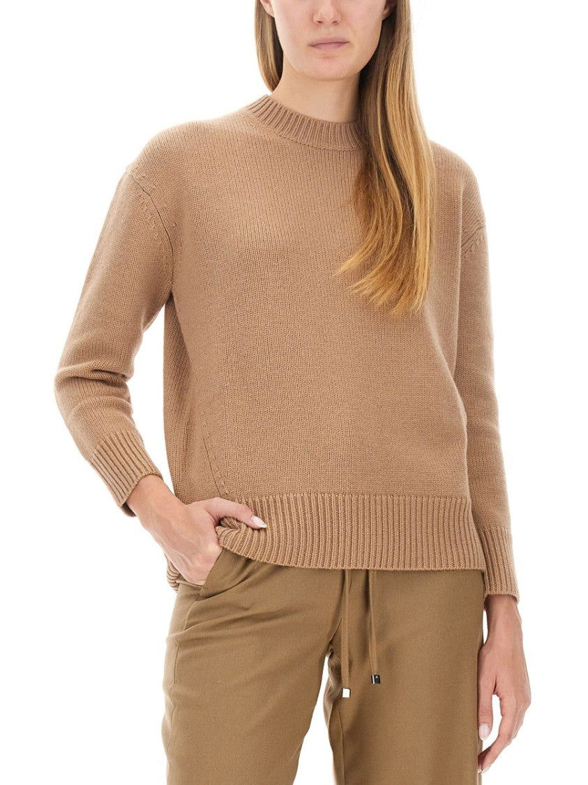 Max Mara Classic Button-Down Shirt In Luxurious Wool-Cashmere Blend
