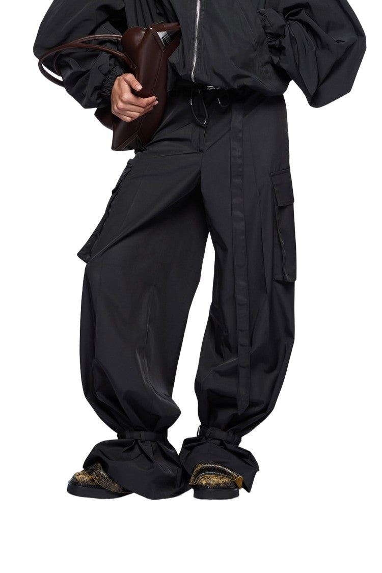 The Attico High-Waisted Black Cargo Pants With Voluminous Silhouette