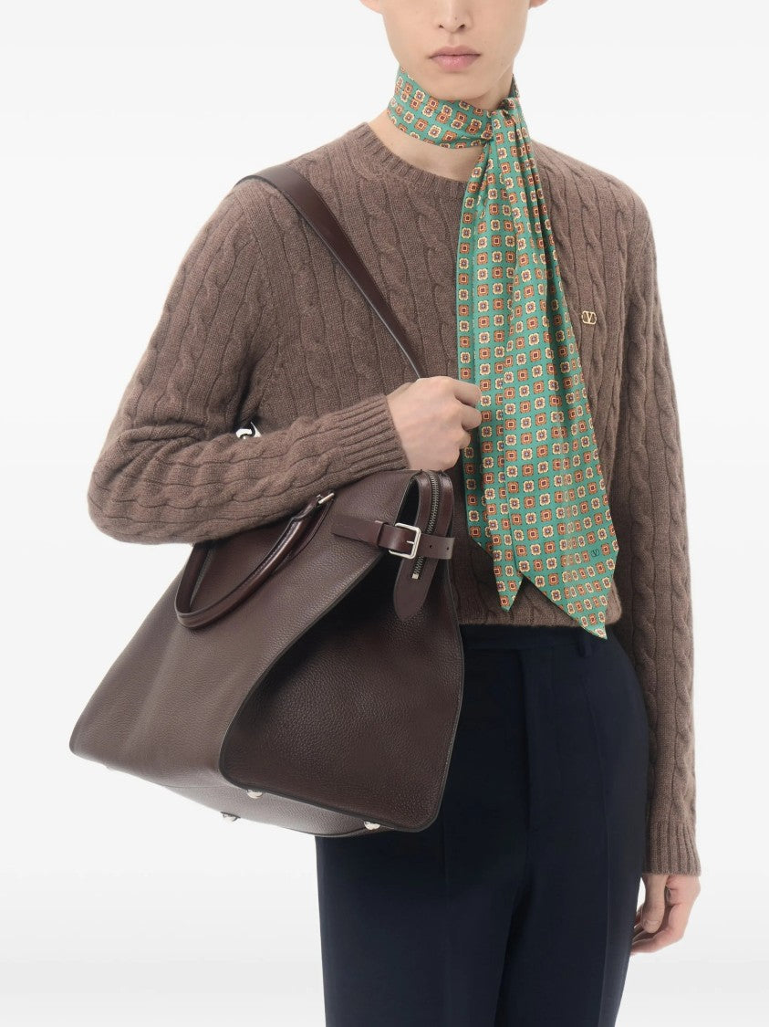 Valentino Finely Knitted Cashmere Sweater With Classic Cable Knit