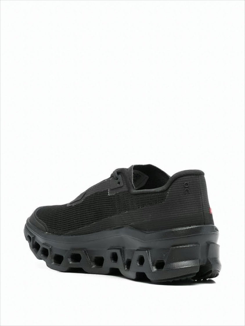 On Running Modern Black Sneakers With Hollowed-Out Sole