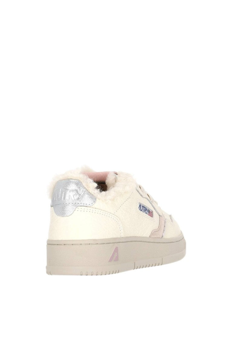 Autry Women's Medalist Sneaker In Elephant Leather