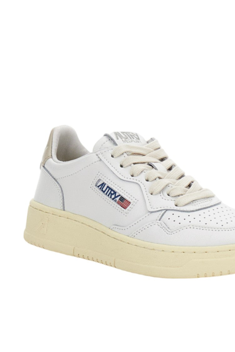 Autry White Medalist Low Leather Sneakers