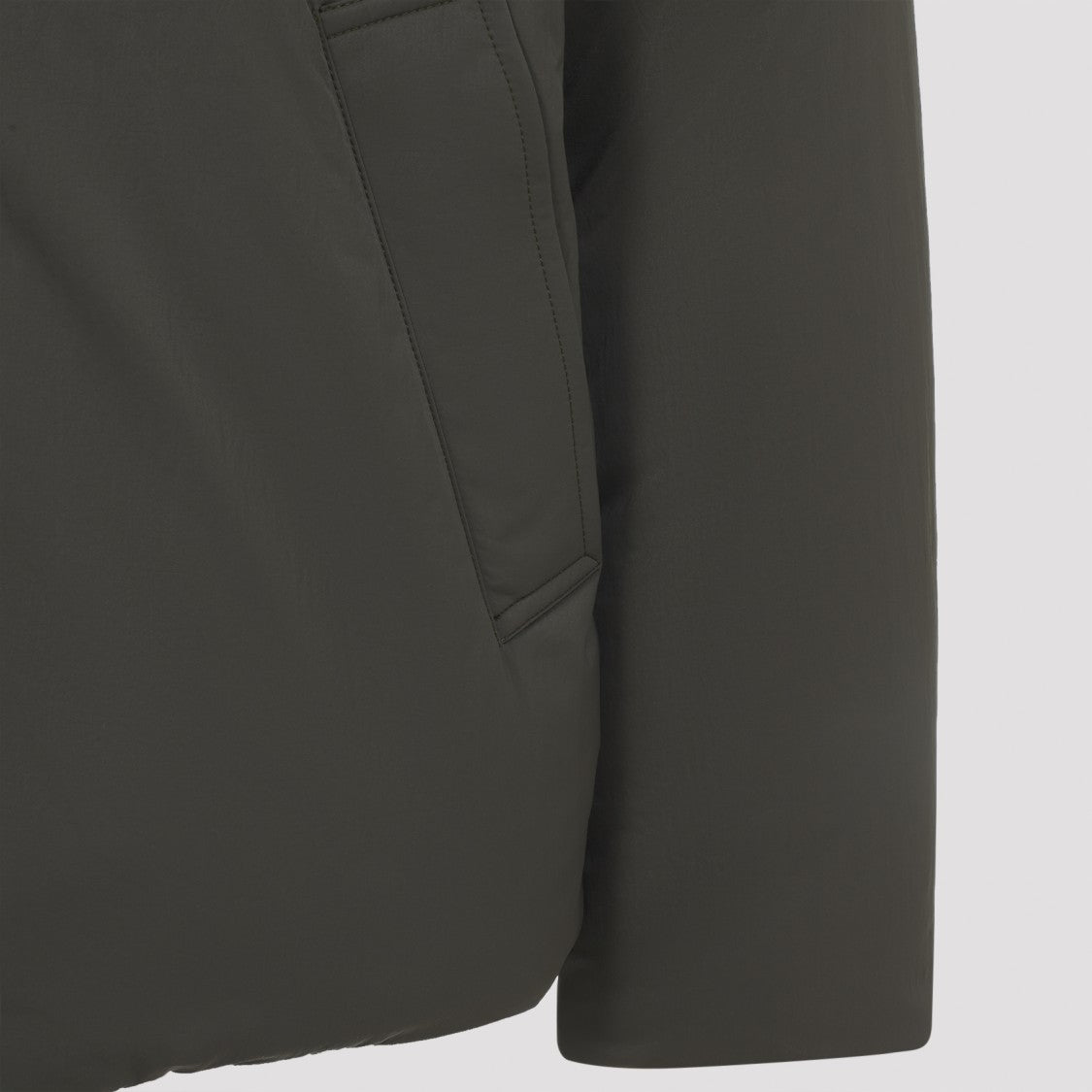 Bottega Veneta Lightweight Green Padded Jacket With Textured Collar