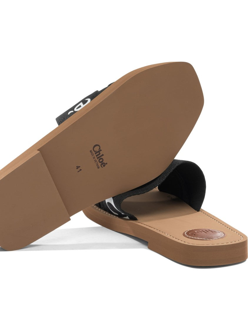 Chloé "Woody" Slides