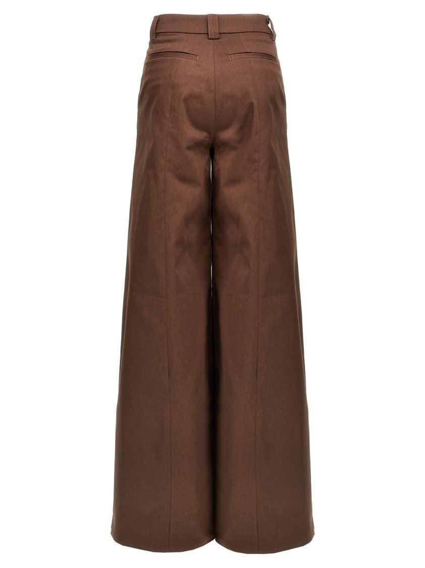 The Latest 'Alma' Pants