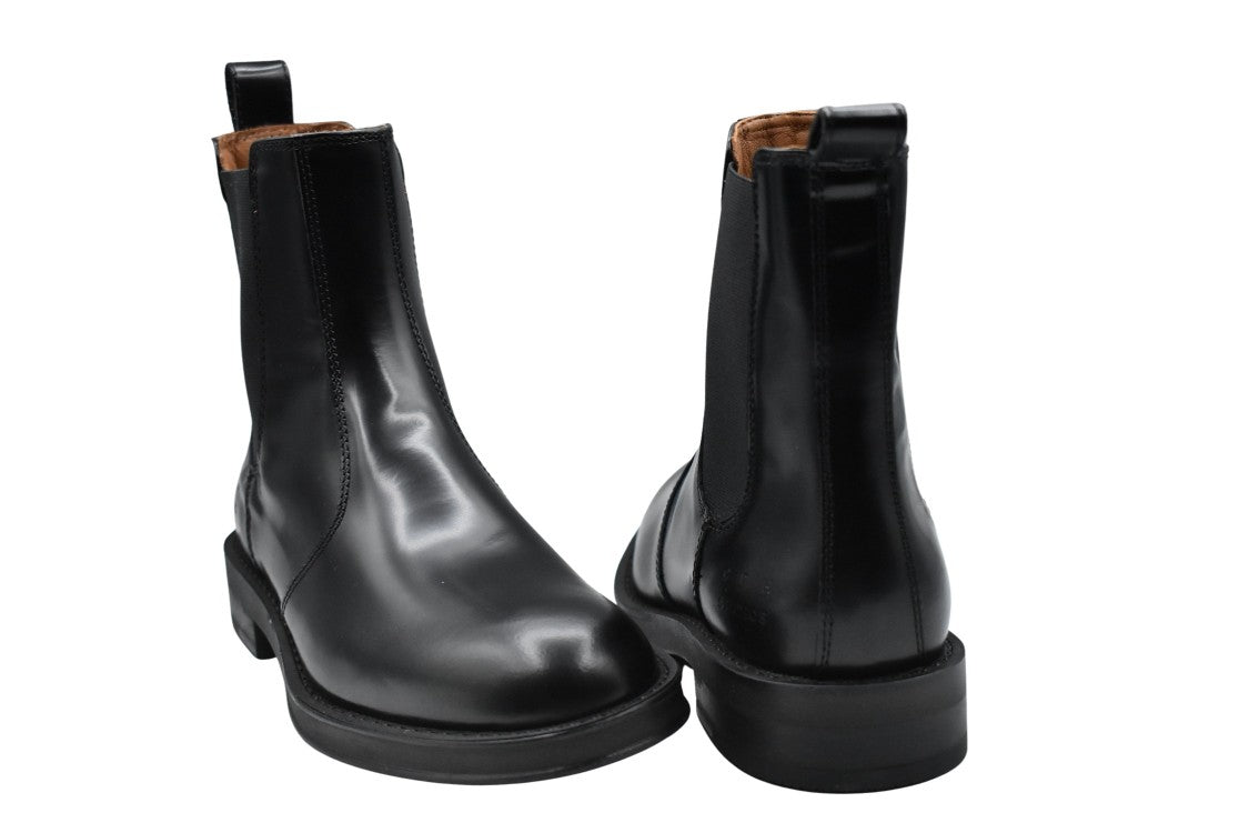 Copenhagen Studios Black Ankle Boots With Polished Finish
