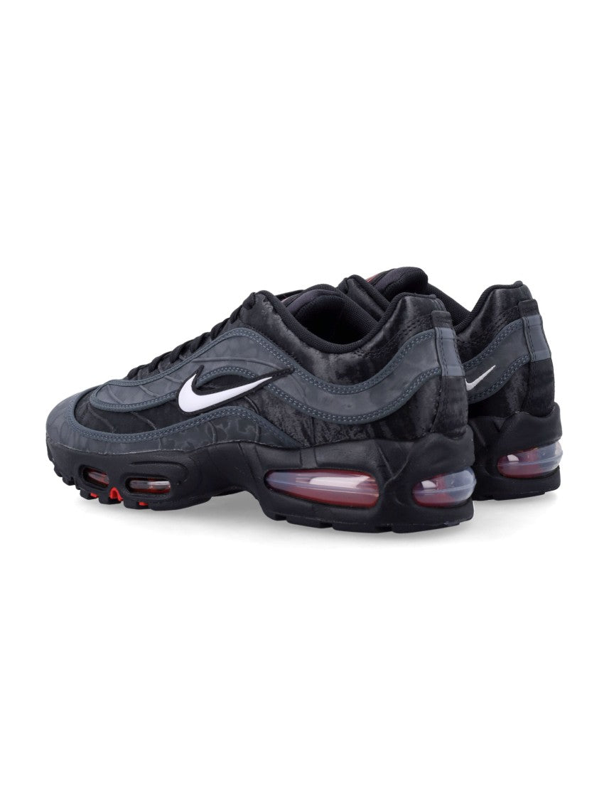Nike Air Max Joga Bonito Low-Top Sneakers