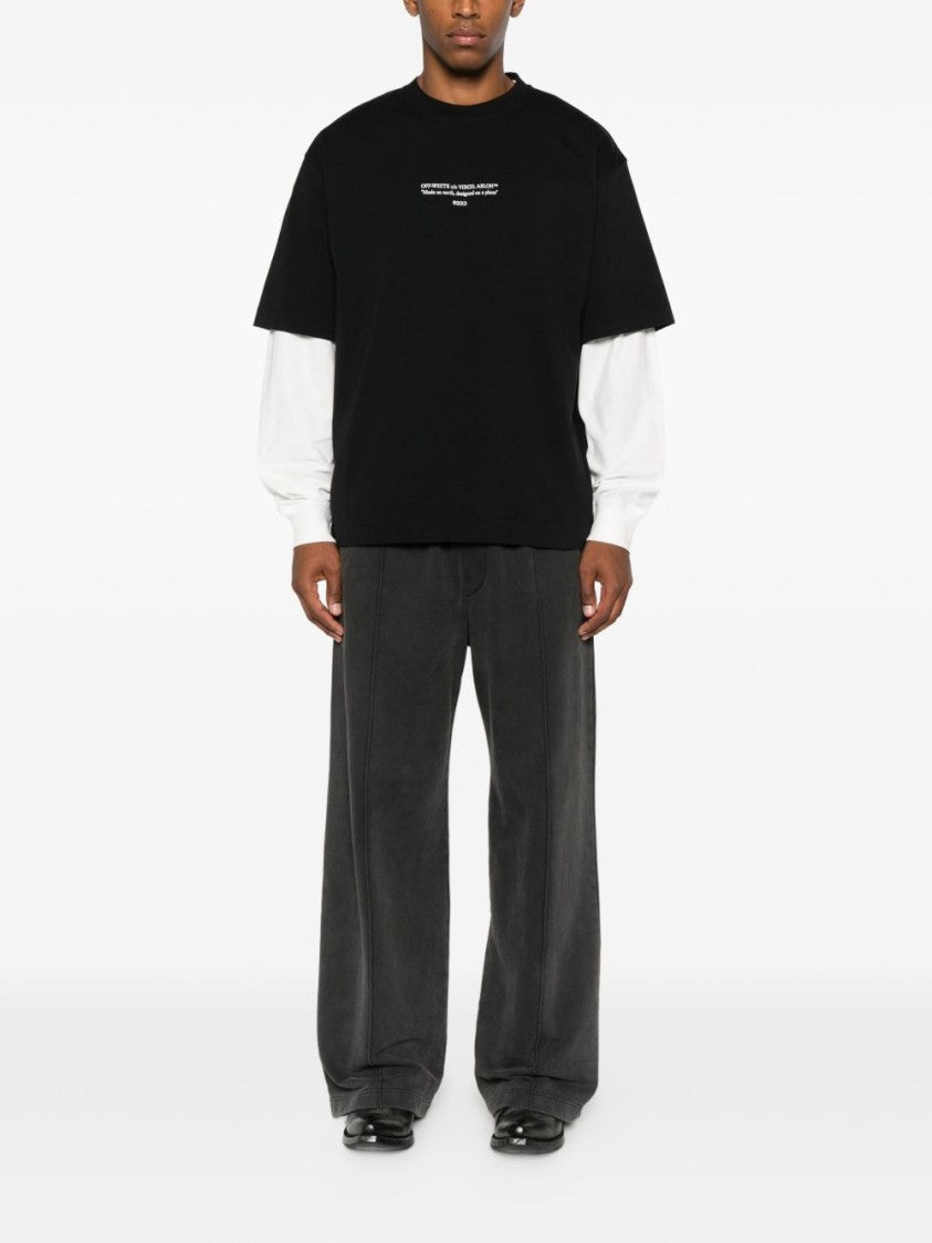 Off-White Plain Black T-Shirt With Classic Crew Neckline