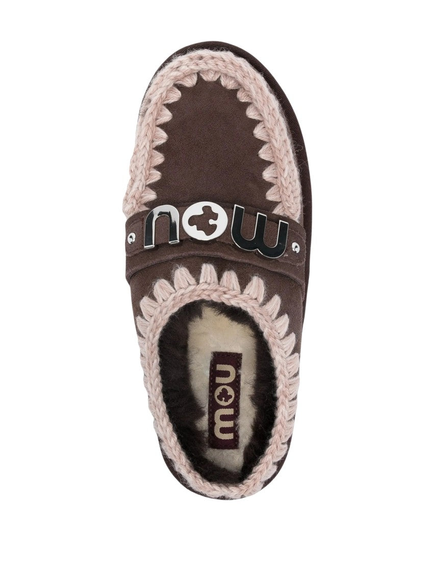 Mou Soft Sheepskin Slip-On Shoes With Decorative Stitching