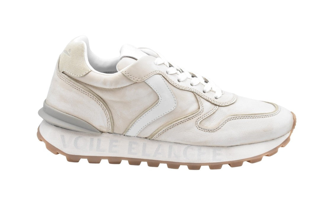 Voile Blanche Laced White Sneakers With Smooth Upper