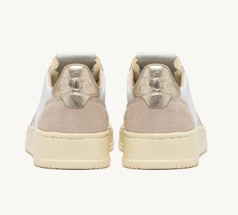 Autry Low-Top Sneakers In White