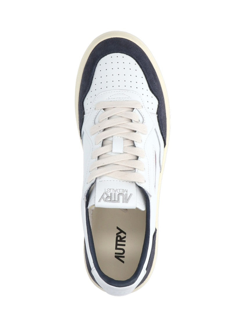 Autry Low-Top White Sneakers With Minimalist Aesthetic
