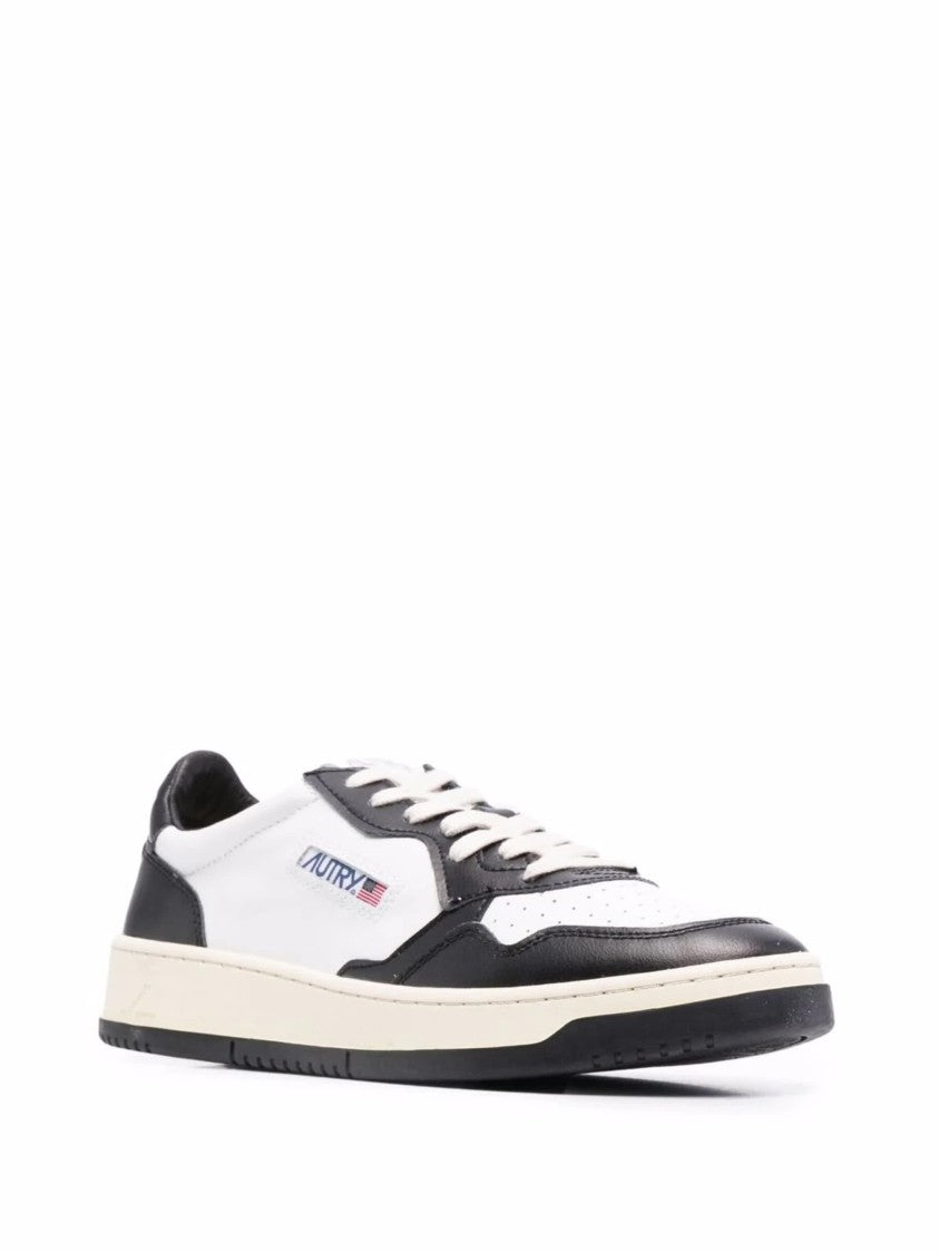 Autry White Medalist Low Leather Bicolor Sneakers