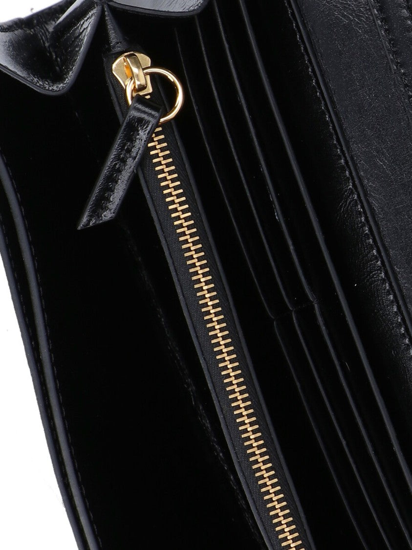 Chloé Chain Wallet "Iconic" – Black