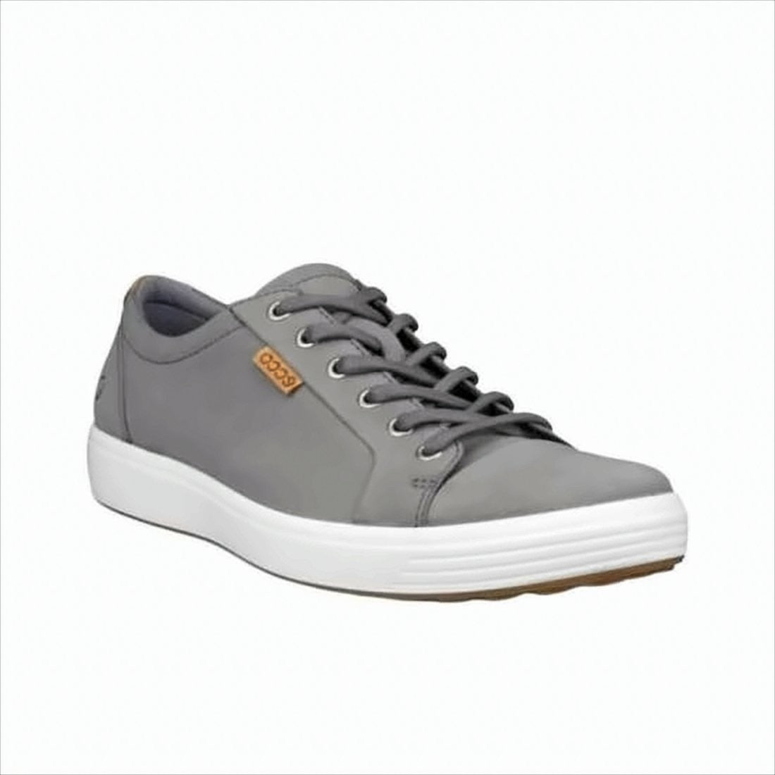 Ecco Sleek Nubuck Low-Top Sneakers With Textured Sole