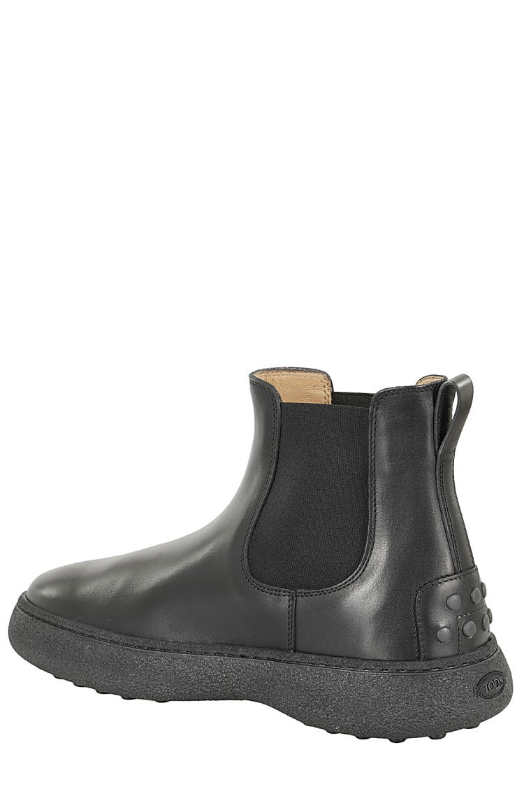 Tod's Black Smooth Leather Winter Boot
