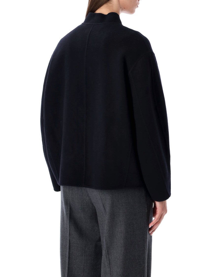 Soeur Windsor Caban