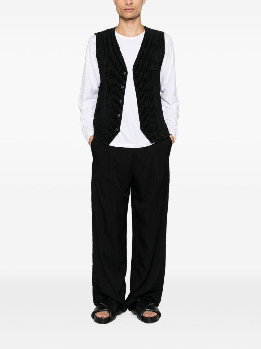 Homme Plissé Issey Miyake Black Sleeveless Pleated Button-Down Vest