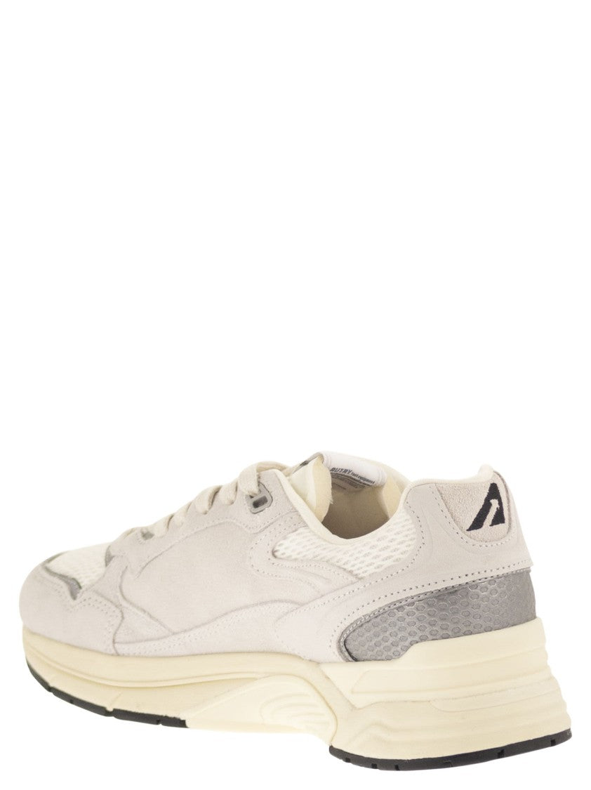 Autry Hyperway - Suede And Mesh Trainers