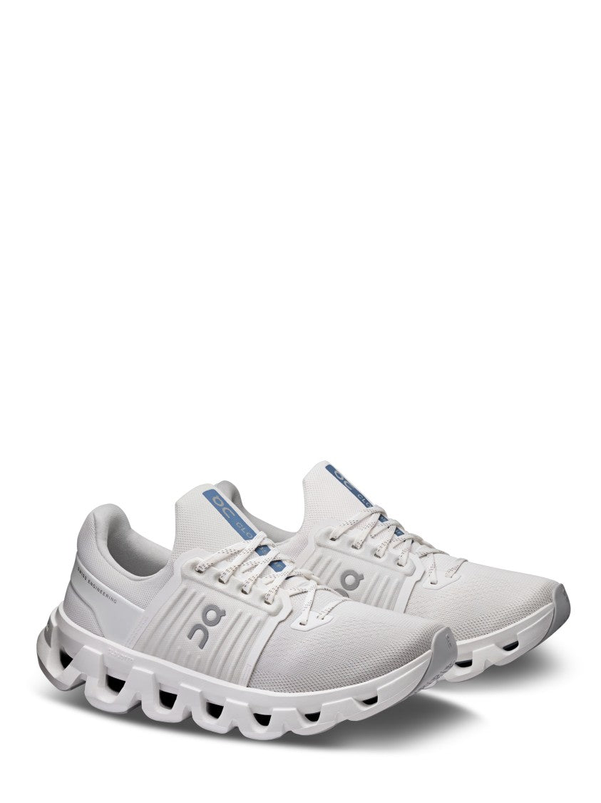 On Sleek Modern Sneakers With Breathable Mesh Upper And Segmented Sole