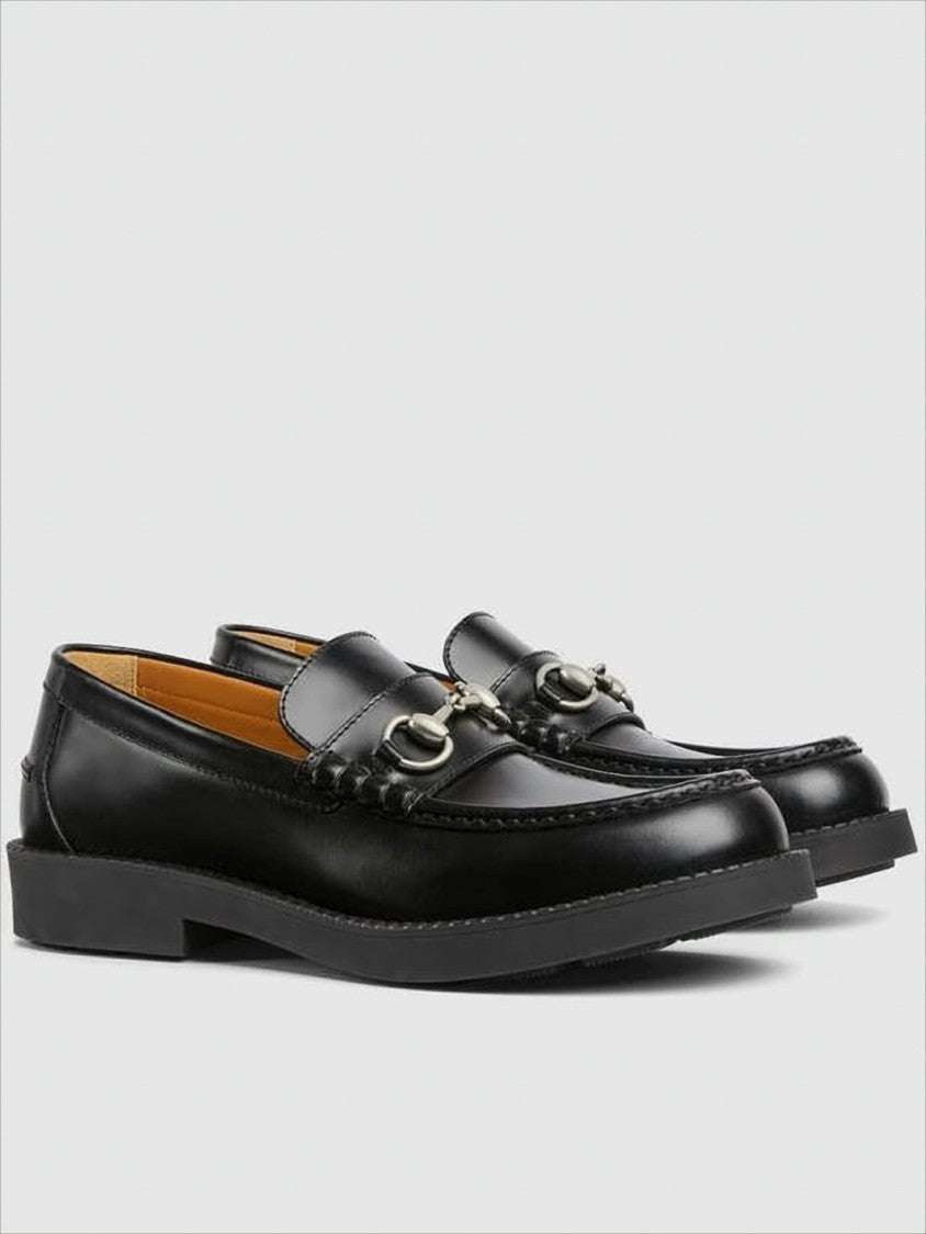 Gucci Leather Loafers With Interlocking Horsebit Detail