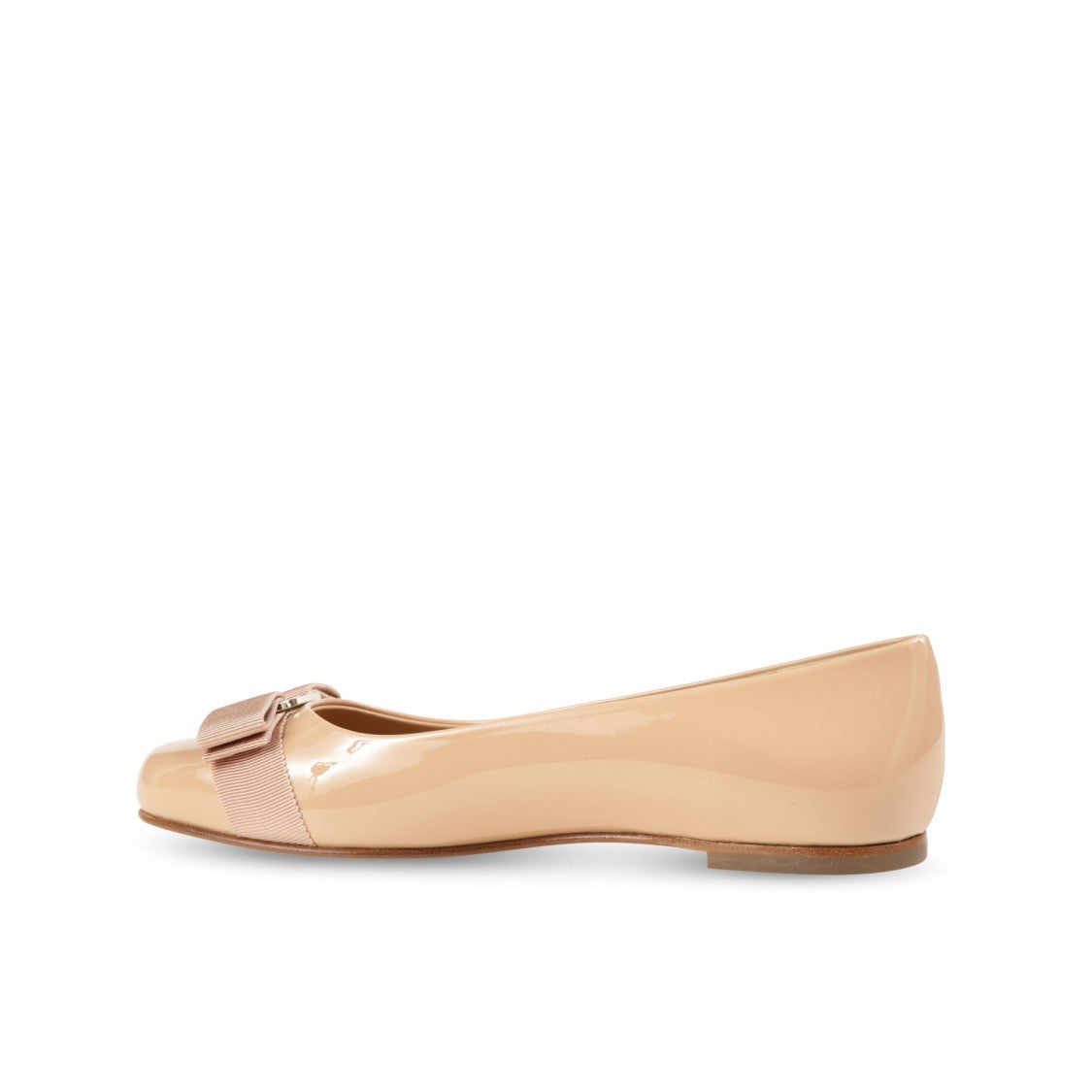 Ferragamo Low-Cut Varina Shoes With Refined Craftsmanship