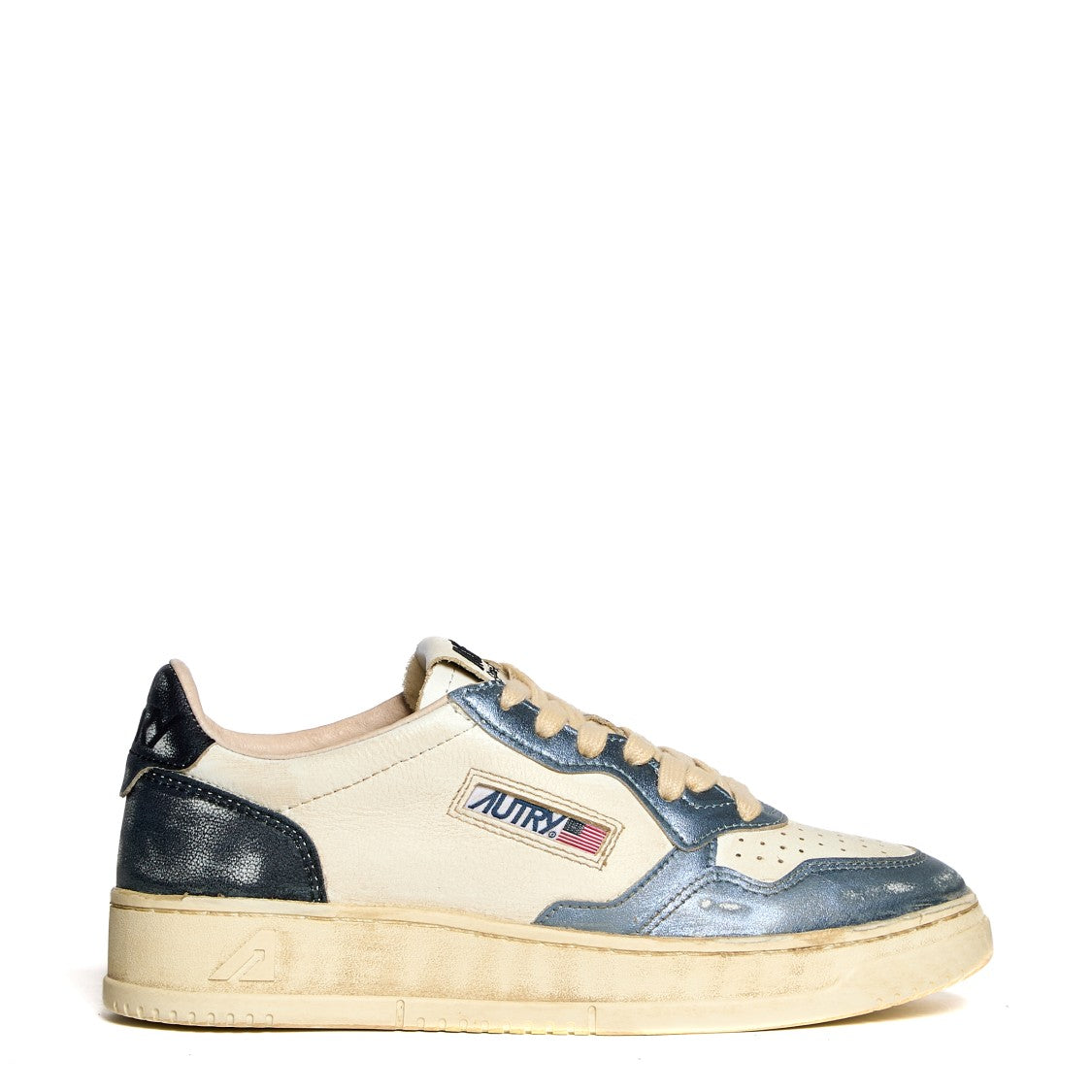 Autry Vintage-Inspired Low Top Sneakers With Contrasting Accents