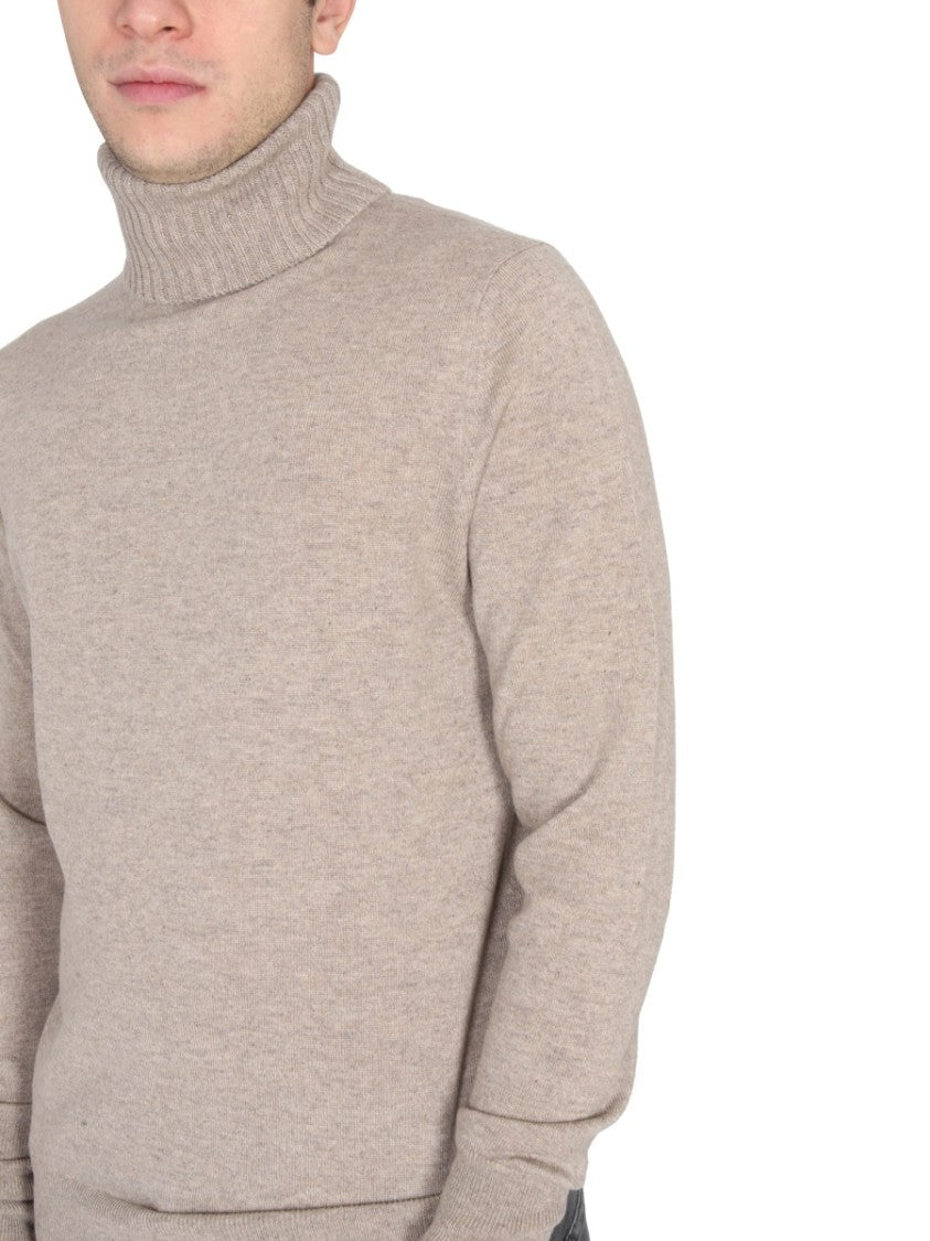 Ballantyne Cross-Neck Ribbed Cashmere Turtleneck Sweater