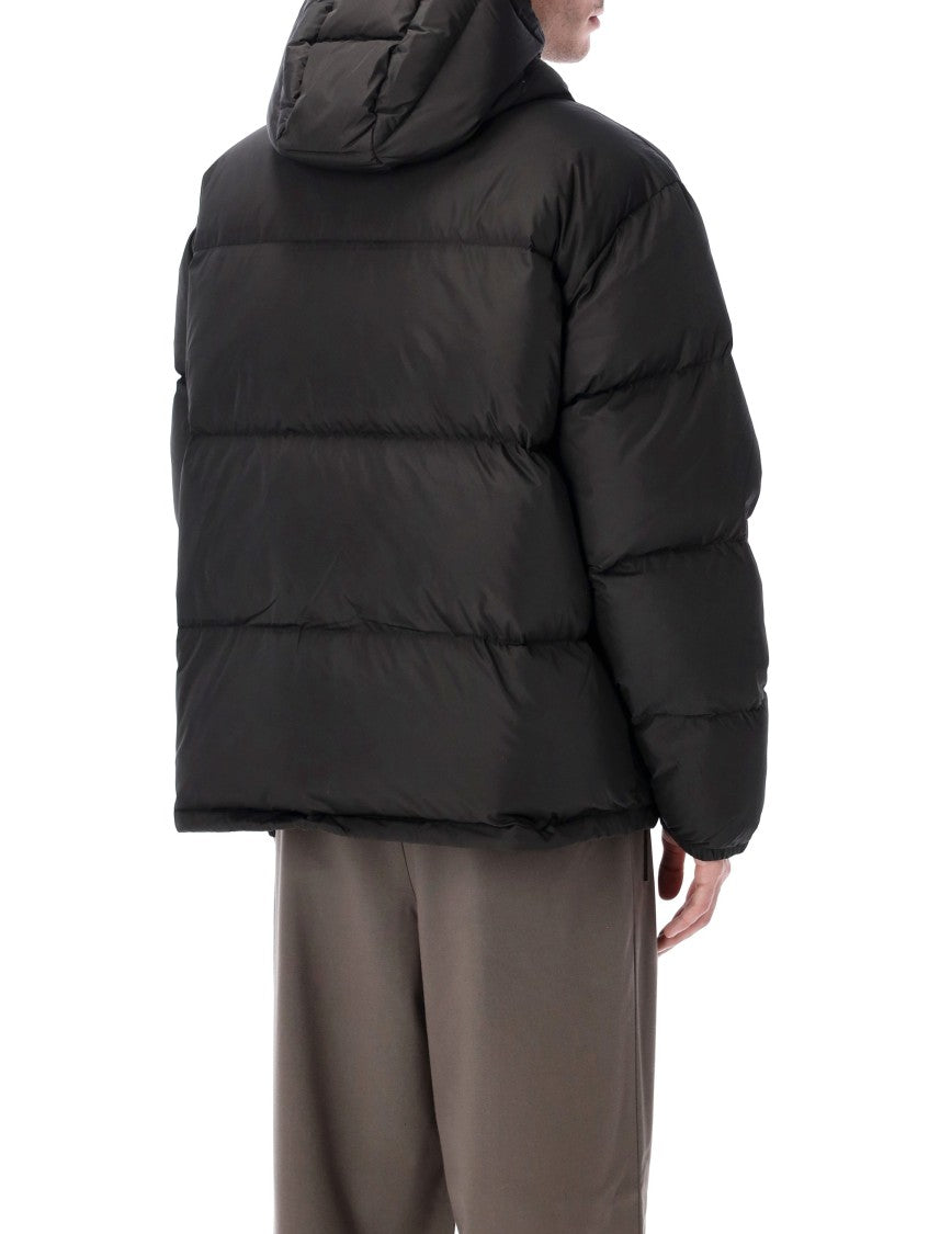 Hiking Patrol Quilted Down Jacket With High Collar And Streamlined Silhouette