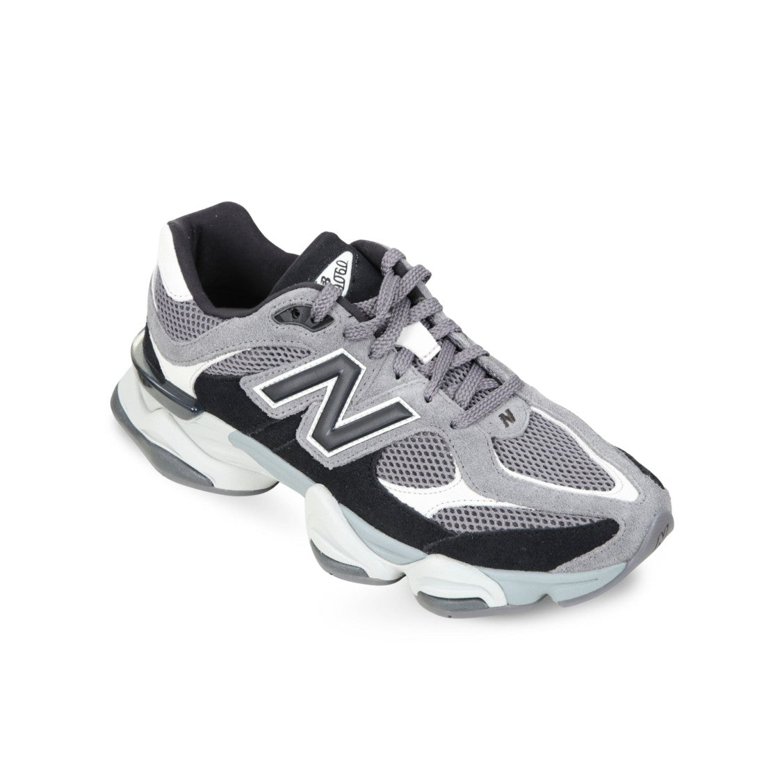 New Balance Comfort-Focused Lifestyle Sneakers With Classic Design