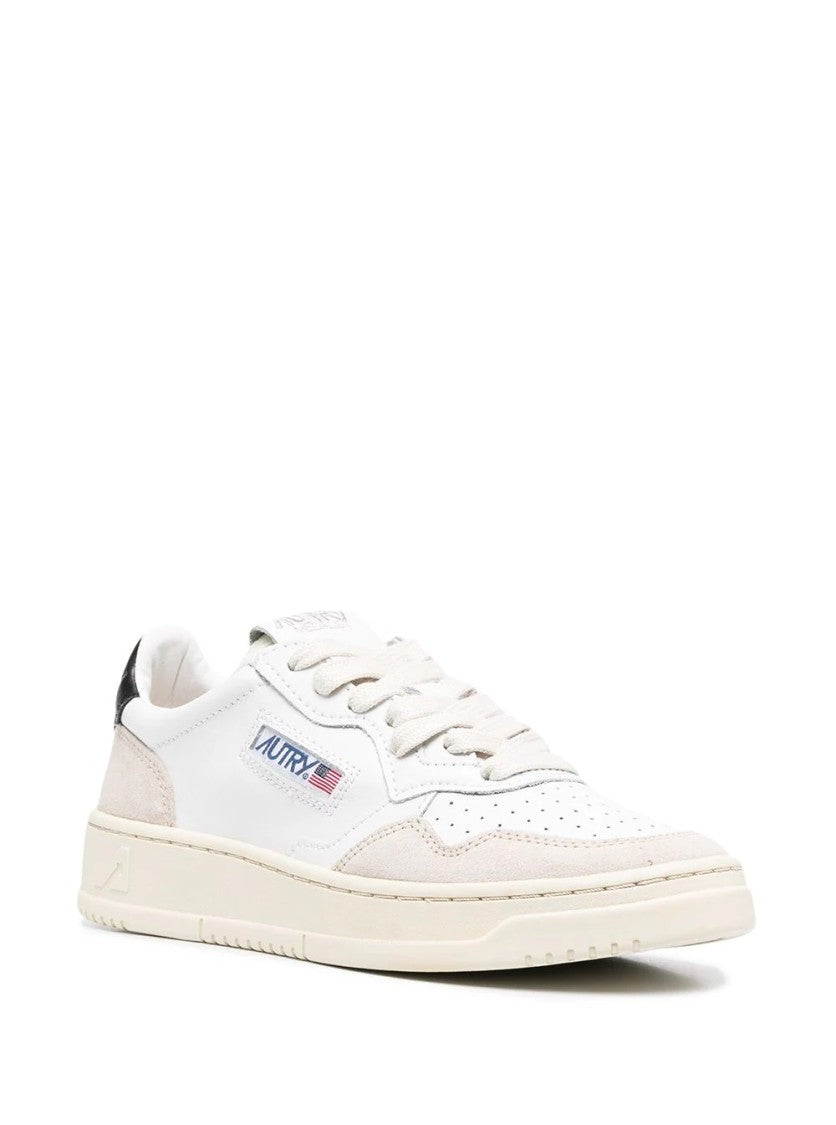Autry Medalist Classic Low-Top Trainers
